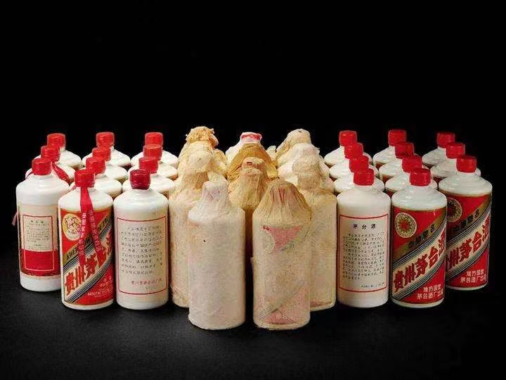 青云谱老酒回收上门哪里回收(附近上门回收茅台酒）?